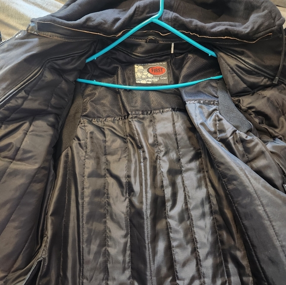 First Manufacturing leather riding jacket - Picture 3 of 7